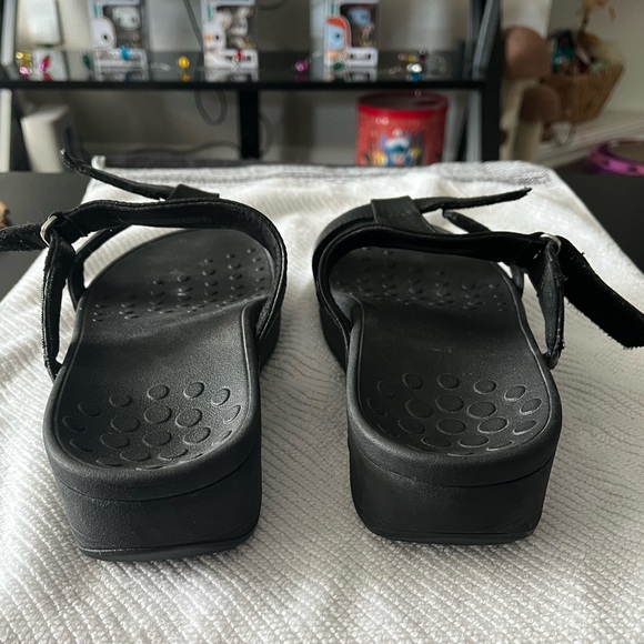 Voinic velcro Sandals size 7 - Picture 4 of 5